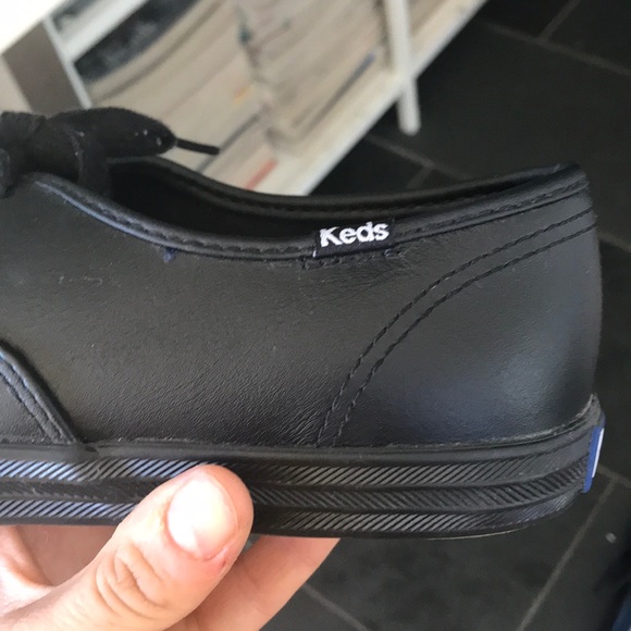 Black leather Women’s Keds - Picture 2 of 3